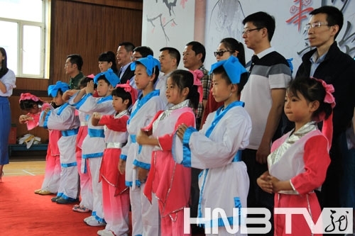 ������ʡ�׽조��ǿ��ѧ���ꡱ��ս������6��8������(��ͼ)