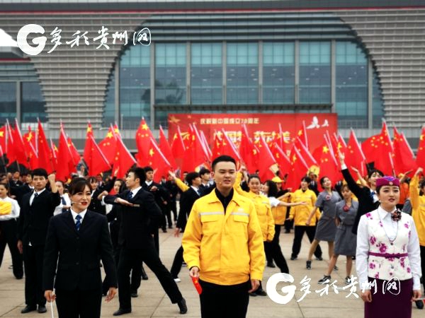 ����ǧ��ְ����������ӭ��һ ���조�Ͷ���֮�衱